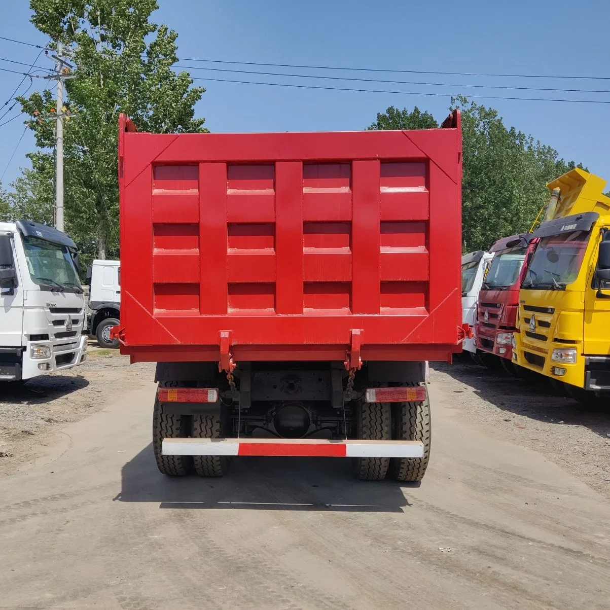 Производитель Shacman Trucks Цена F3000 6X4 Euro2 Euro3 Песок самосвал Самосвал