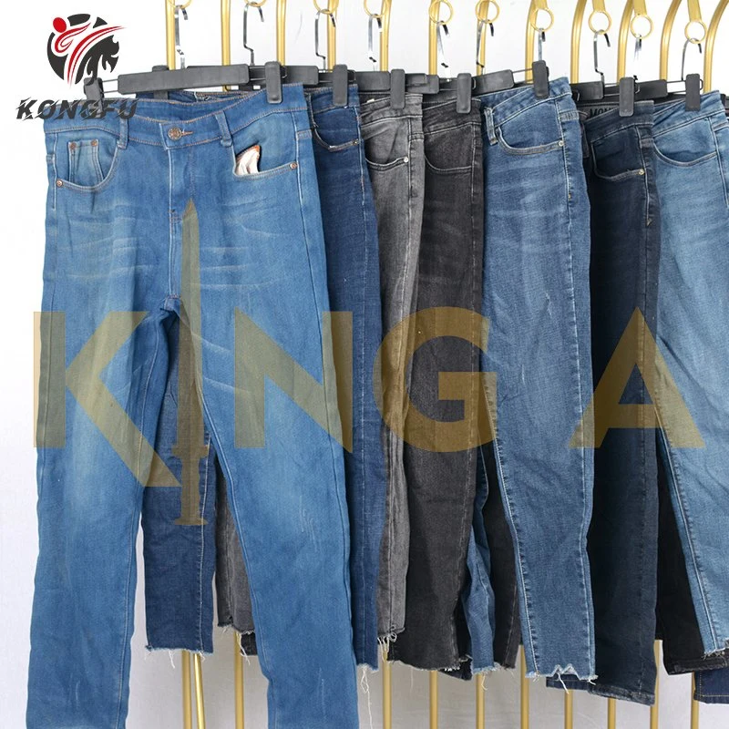 Le roi d'une marque de Jeans pure de seconde main Balles Balles Ukay Vêtements mixtes Ukay utilisé pantalons en jean d'hiver