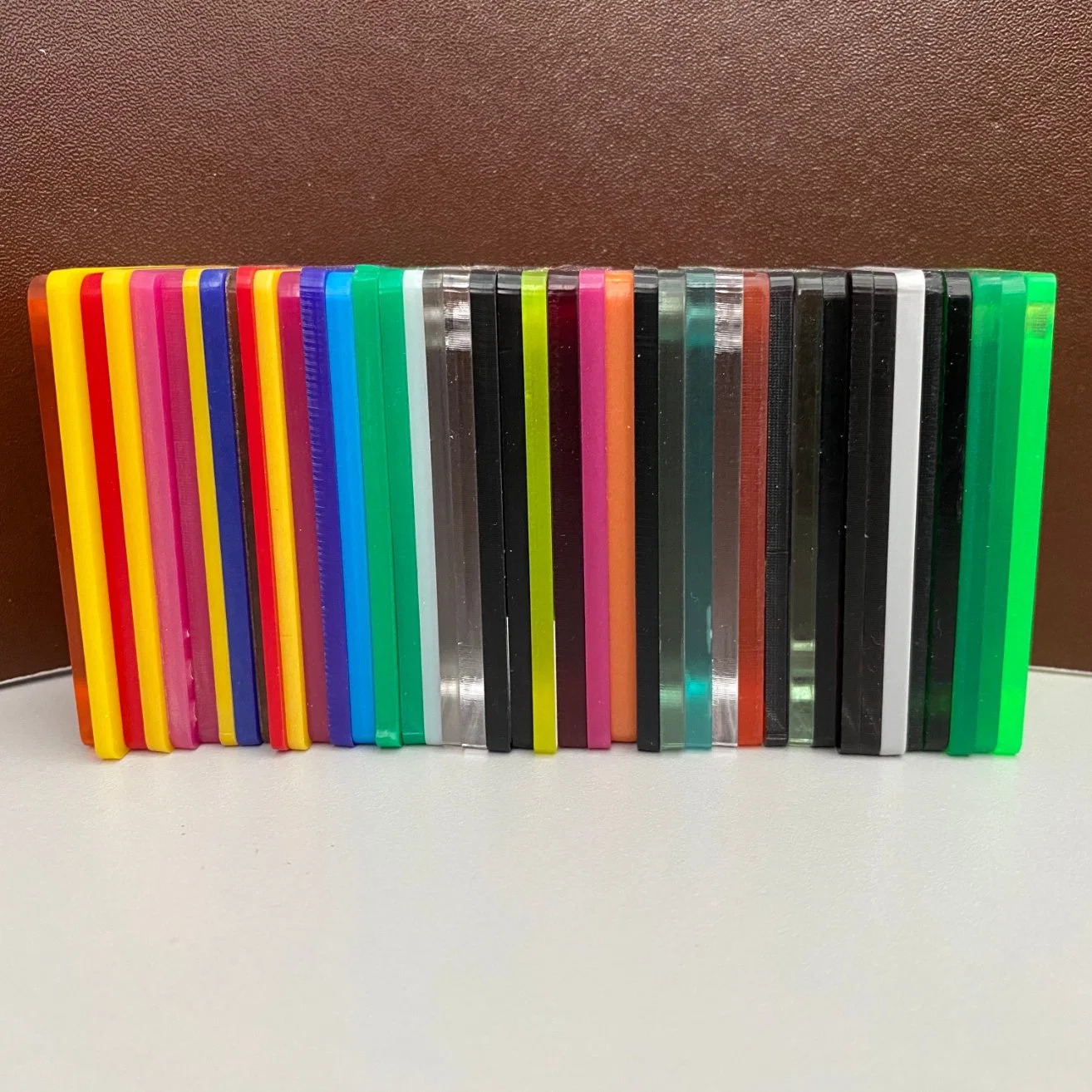 China Manufacture Plastic Factory Various Thickness Color Translucent Perspex Plate 100% Virgin Material