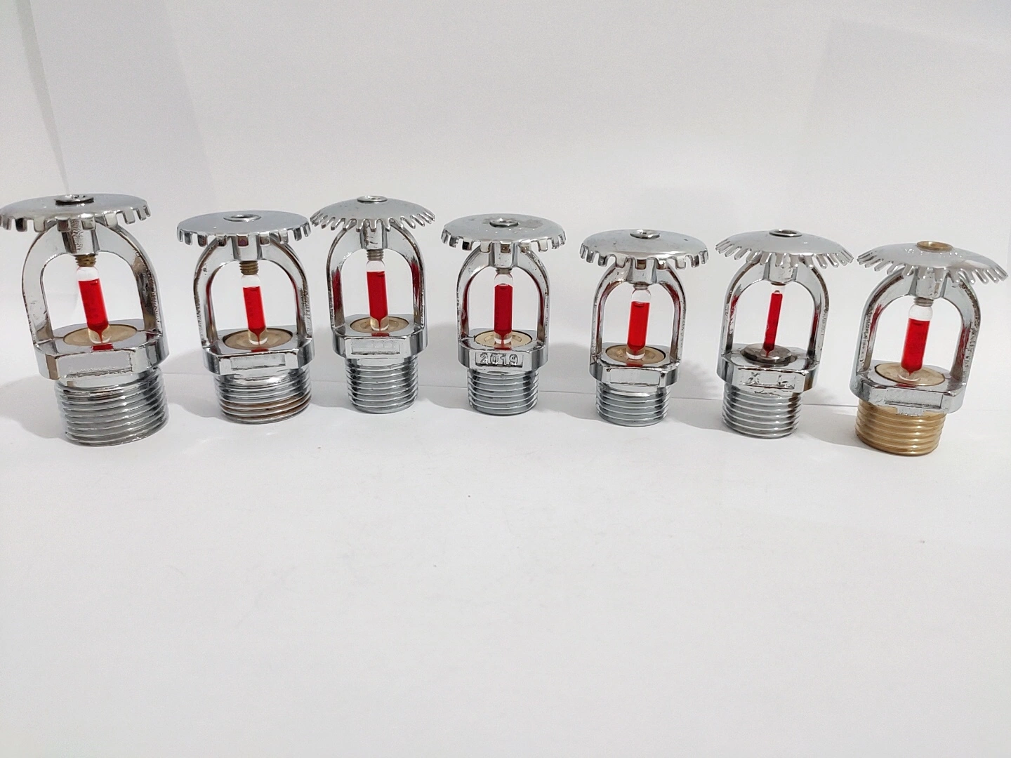 Direct Manufacture Fire Sprinkler Heads with Plastic Protection Clip