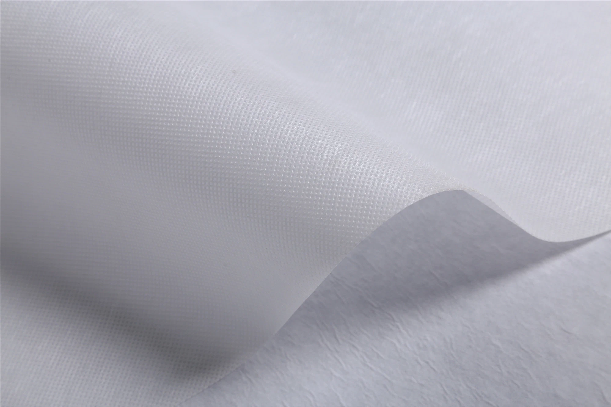 Revestido de firme Antibacterias PP Spunbond impermeable Nonwoven Fabric utilizados para la ropa de protección desechables