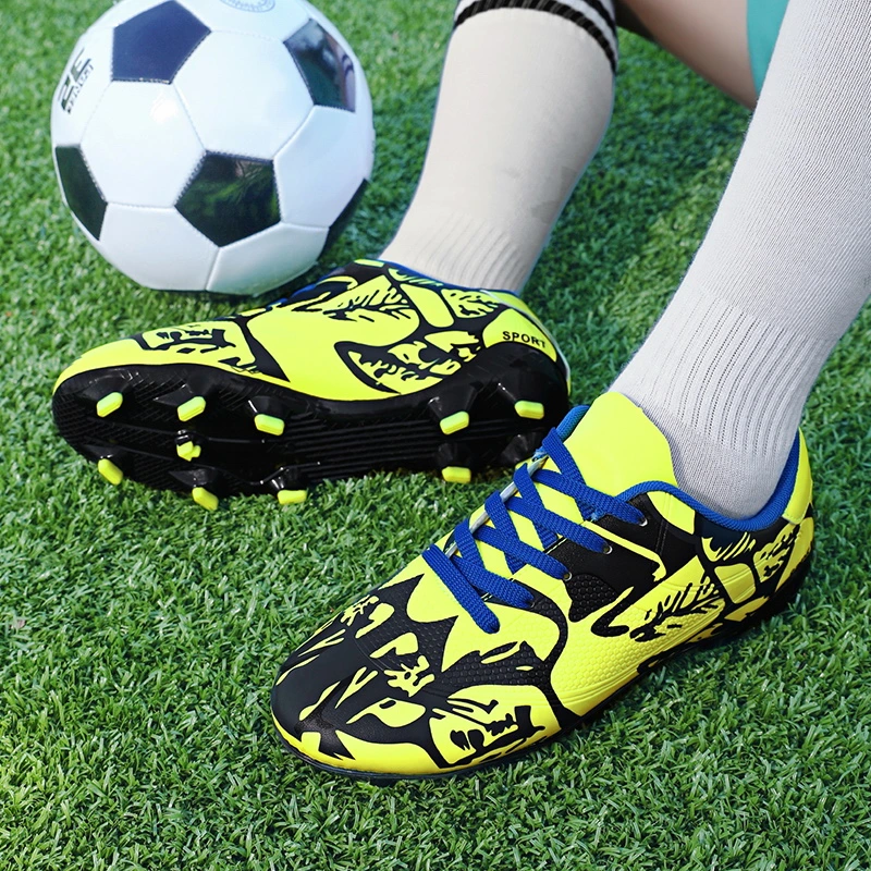 Mayorista de la fábrica de TPU personalizada botas de fútbol soccer Zapatos Zapatos niños Piscina