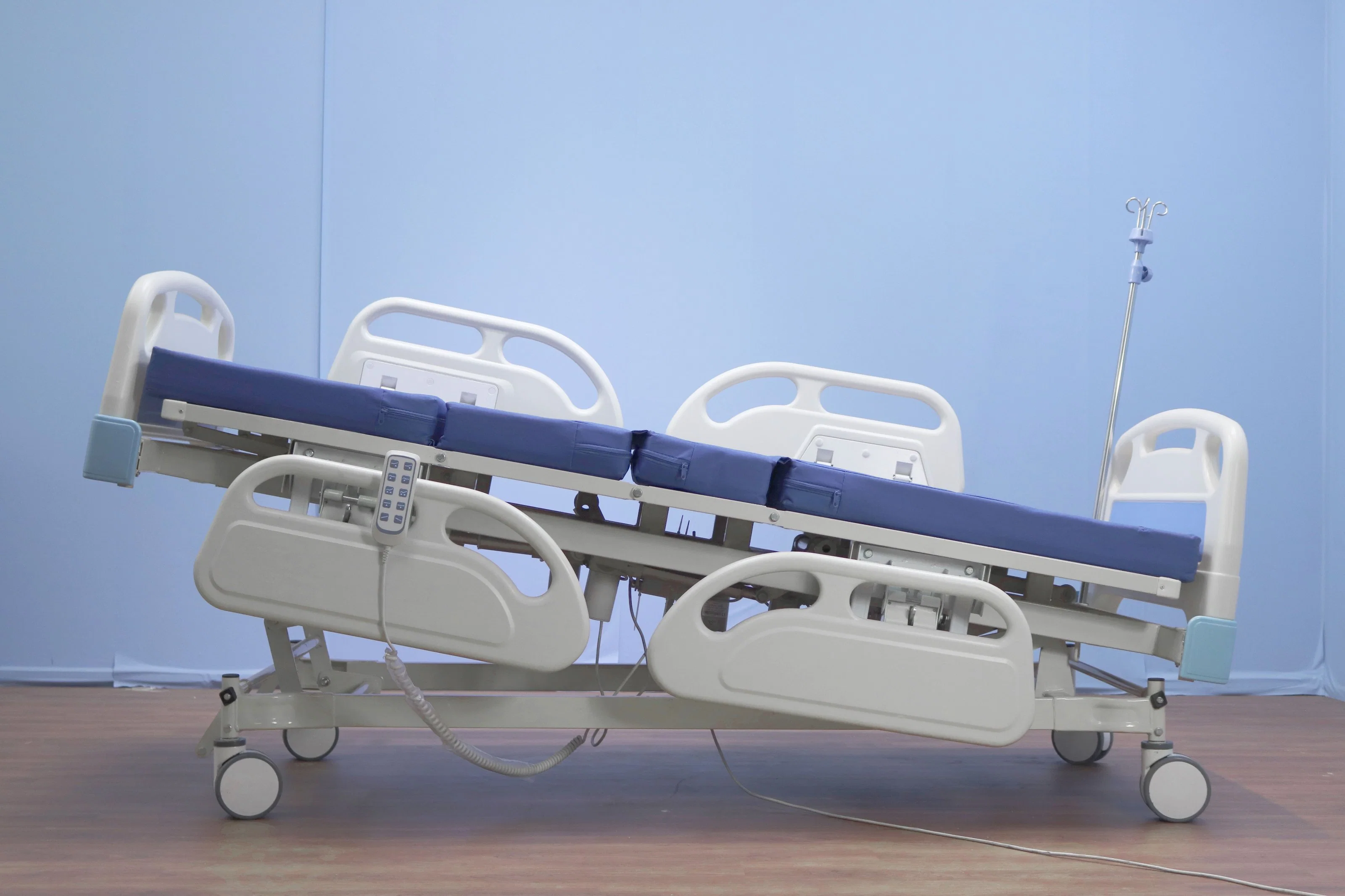 Multi-Function ICU Patient 5-Functions Electric Hospital Bed with Remote Control