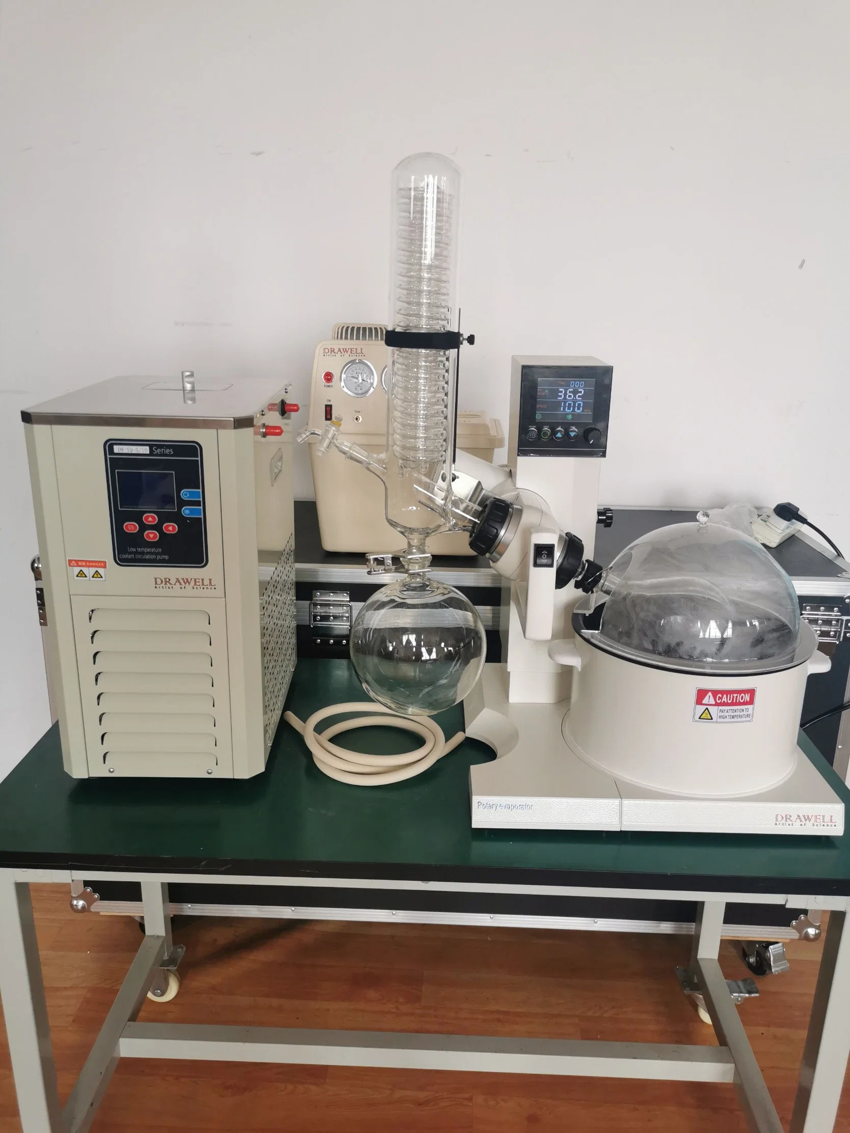 2L 3L 5L Laboratory Industrial Extraction Vacuum Rotary Evaporator 2L Rotary Evaporator with Chiller