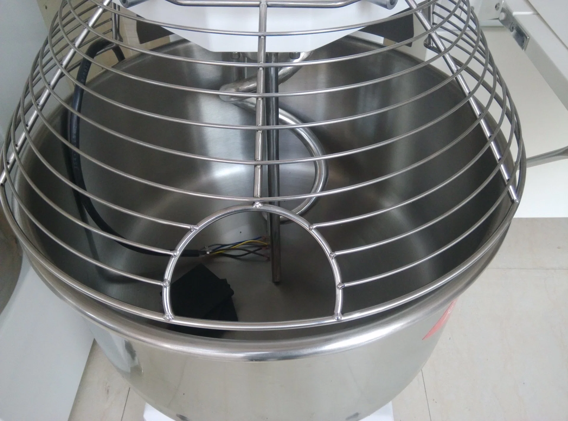 New Style Dough Mixer Factory Direct Sale Spiral Mixer Bakery Equipment