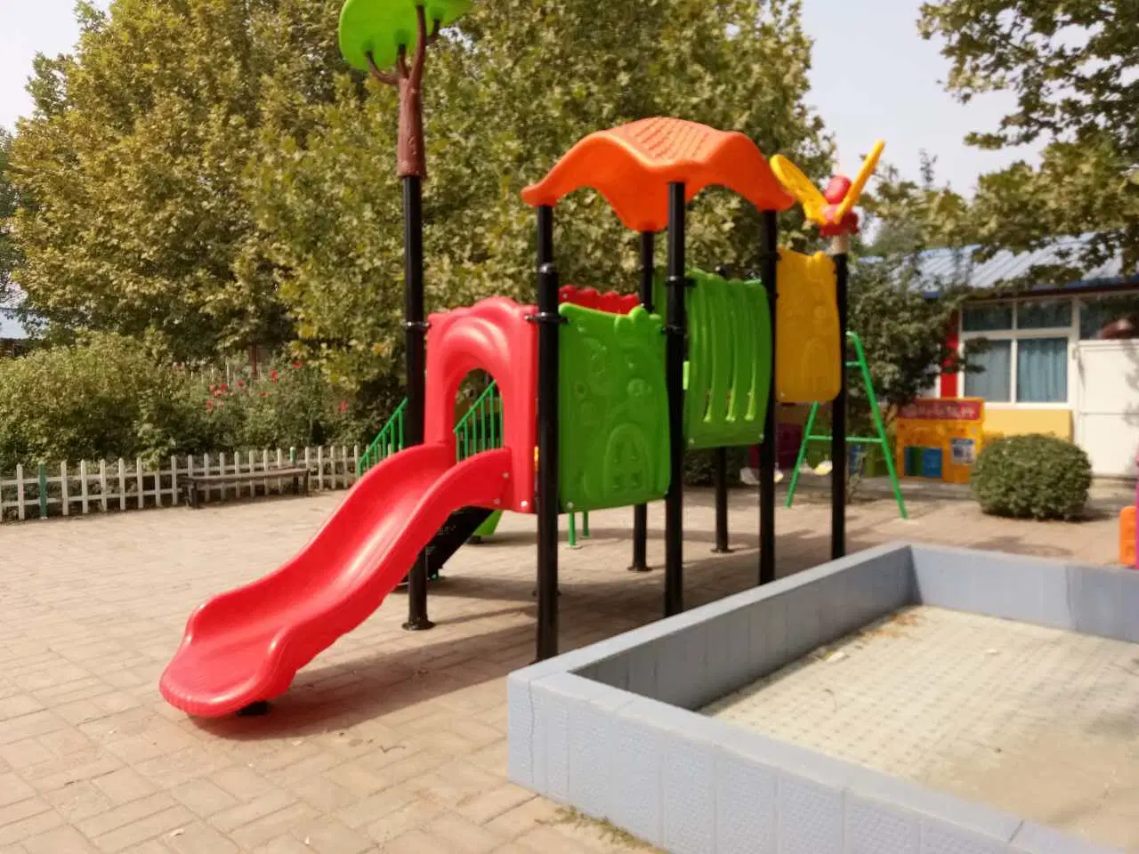 Stylish Outdoor Playground for Kids