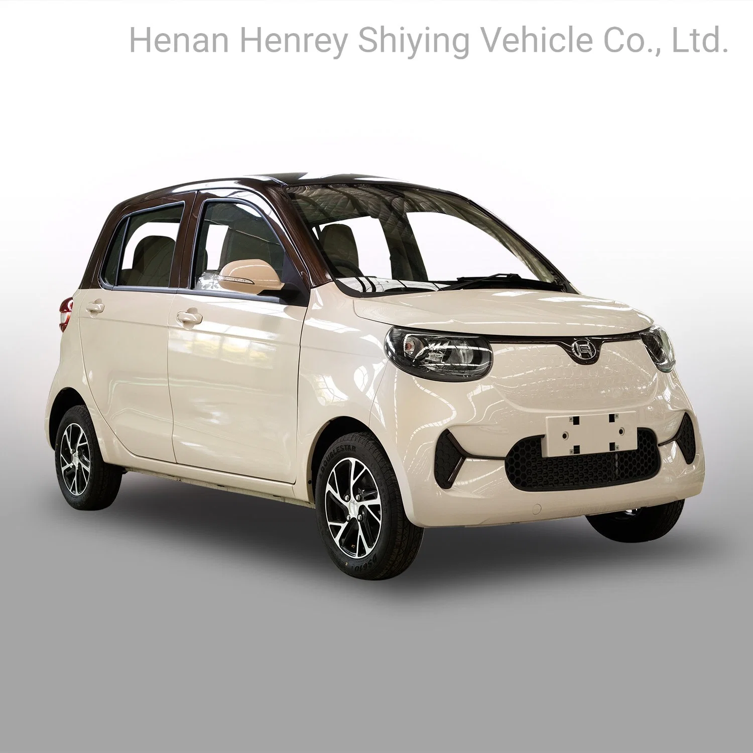 Electric Vehicle - Classic Color E Car with 4 Seats for Young People