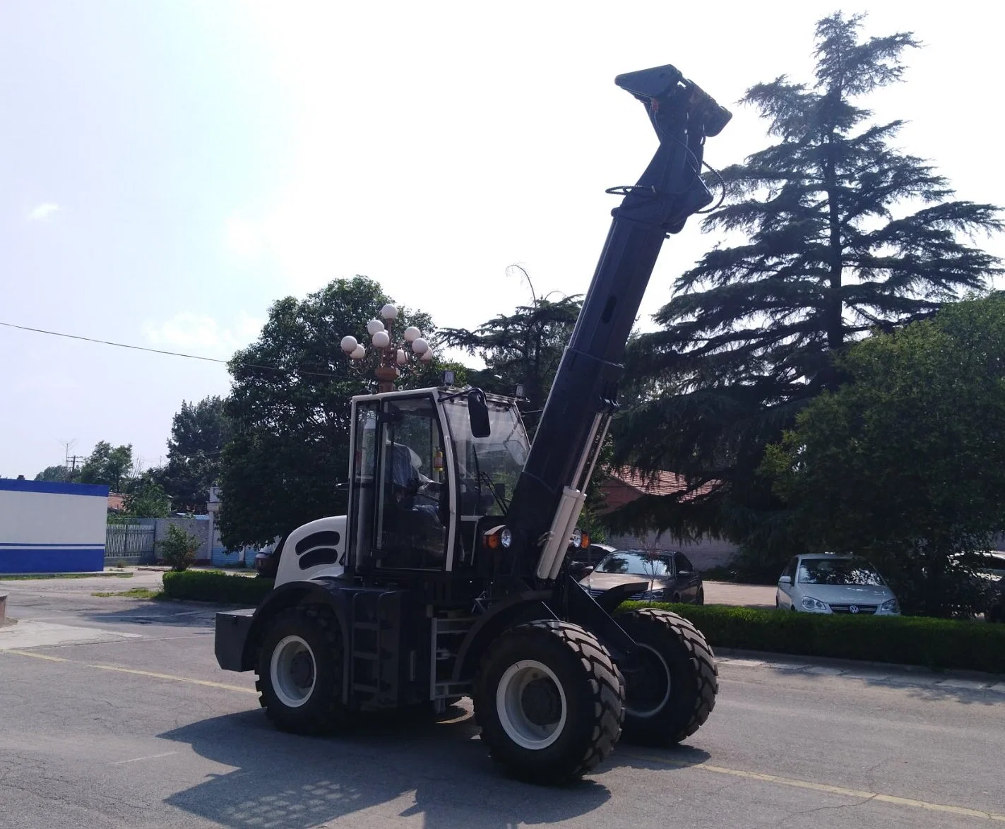 Hongyuan Mini/pequeño/retroexcavadora/Skid Steer/Front End/Telescópico/Boom/Farm/Construction cargadora de ruedas con motor Yunnei/Yuchai/Weichai