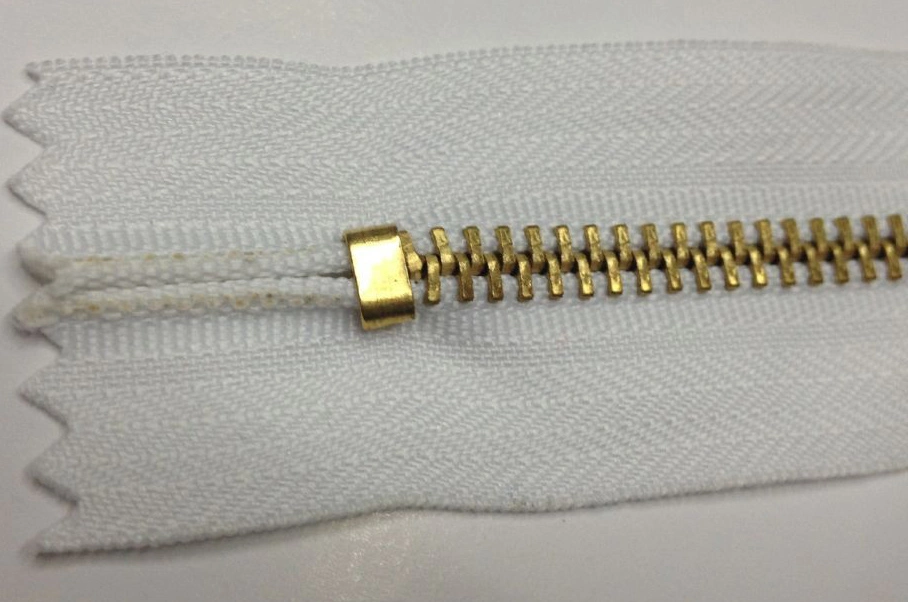 Metal Zipper 7037