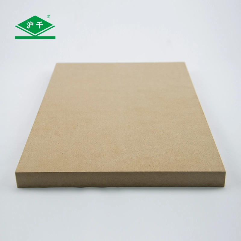 1220mmx2440mmx18mm Baumaterialien Einfache MDF-Faserplatte