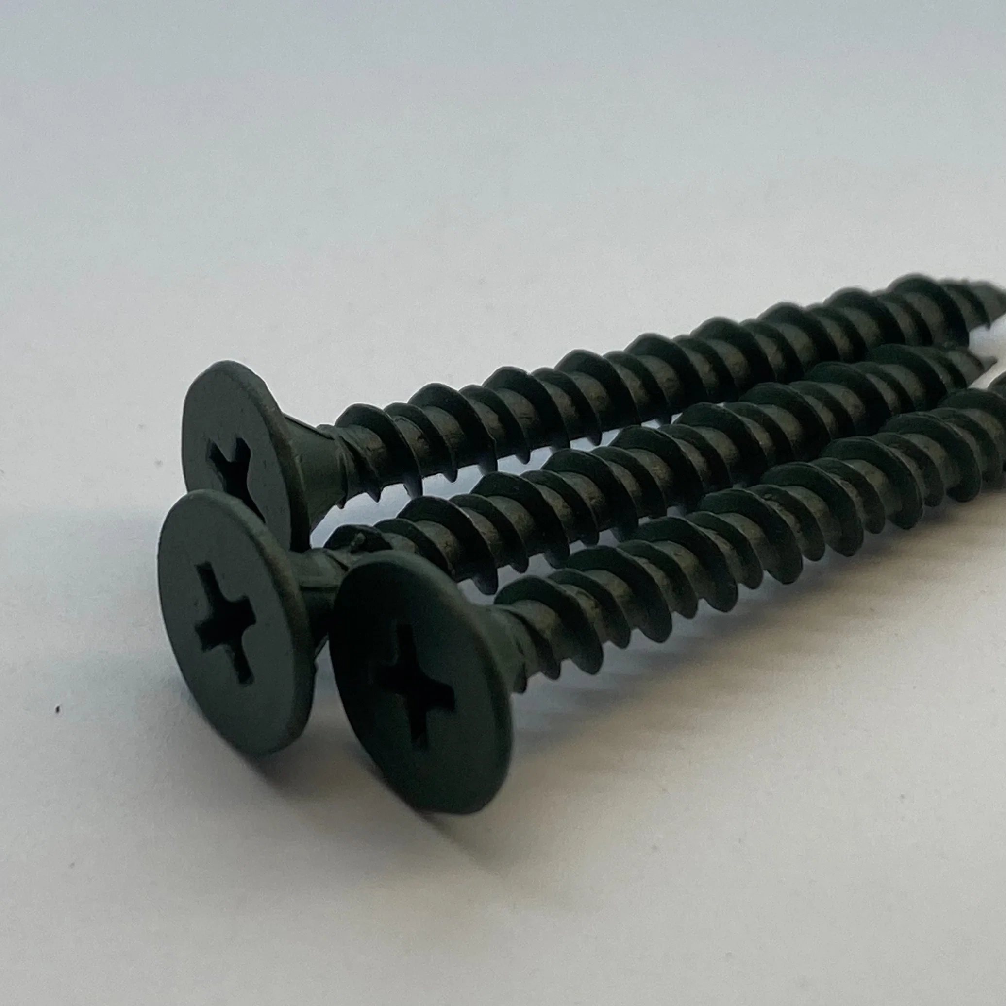 China Factory Customized Size Bugle Head Black Phosphated Zinc Plated Drywall Screws/Tornillos