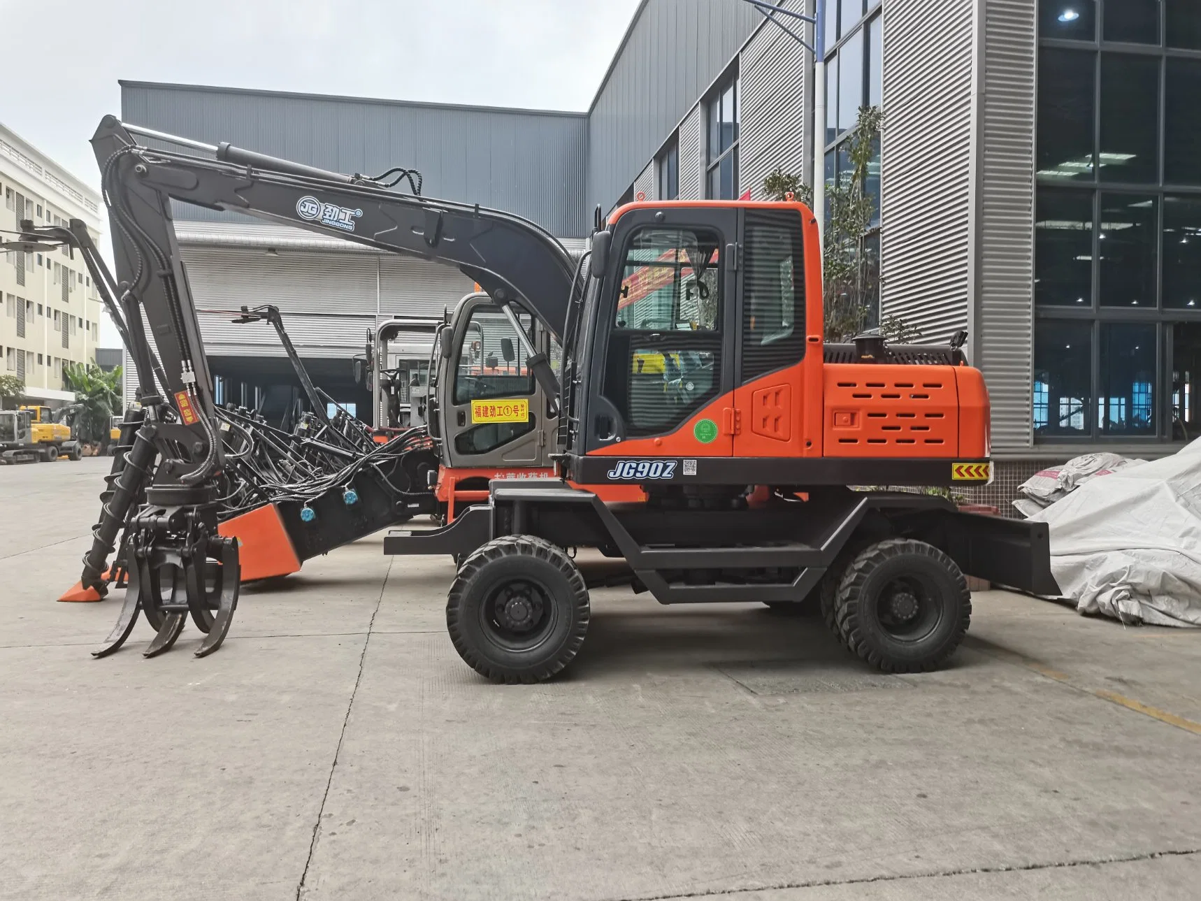 Offre spéciale machine à bois pour la saisie de grumes Ingénierie de pelle hydraulique à bois pour la saisie de grumes Véhicule de construction