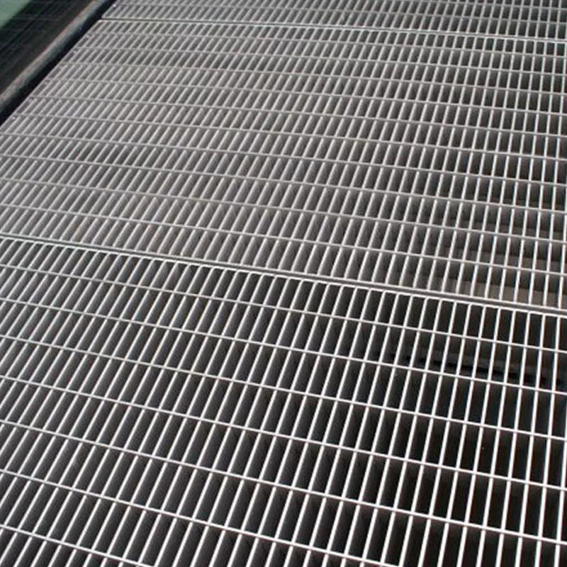 China Manufacturer Steel Walkway Hot Dipped Galvanized Steel Grating Steel Sheet for Floor and Trench