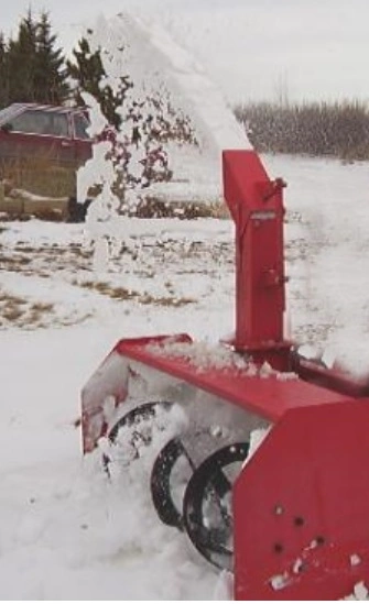 Fabricado en China Taihong marcas CE de la herramienta de jardín montada en el Tractor Quitanieves atrás