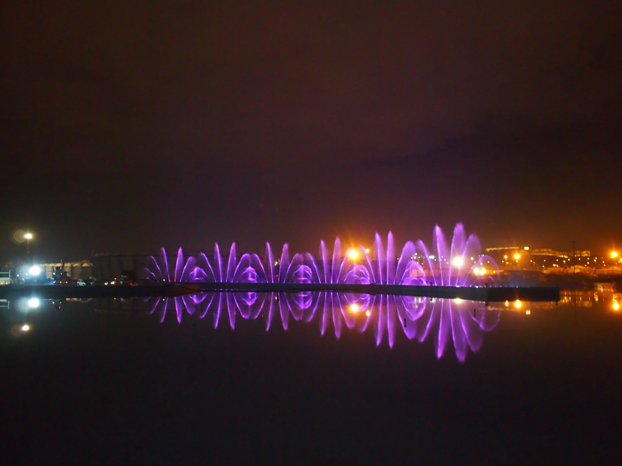 Piscina grande al aire libre de acero inoxidable Luz Dancing Fuente de agua Show