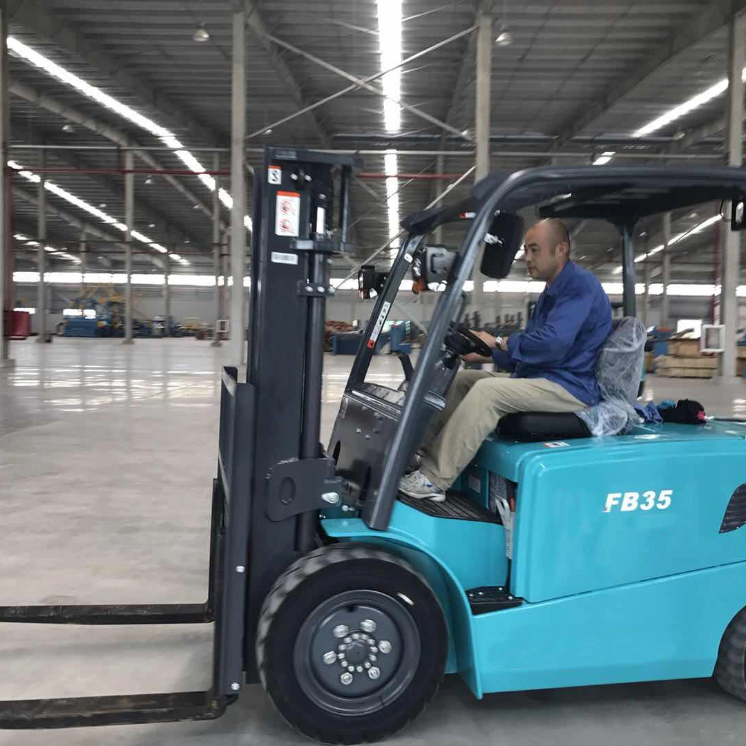 3 Ton 3.5 Ton 4 Wheel Electrical Forklift with Side Shift and Triplex Container Mast Battery Electric Forklift Truck