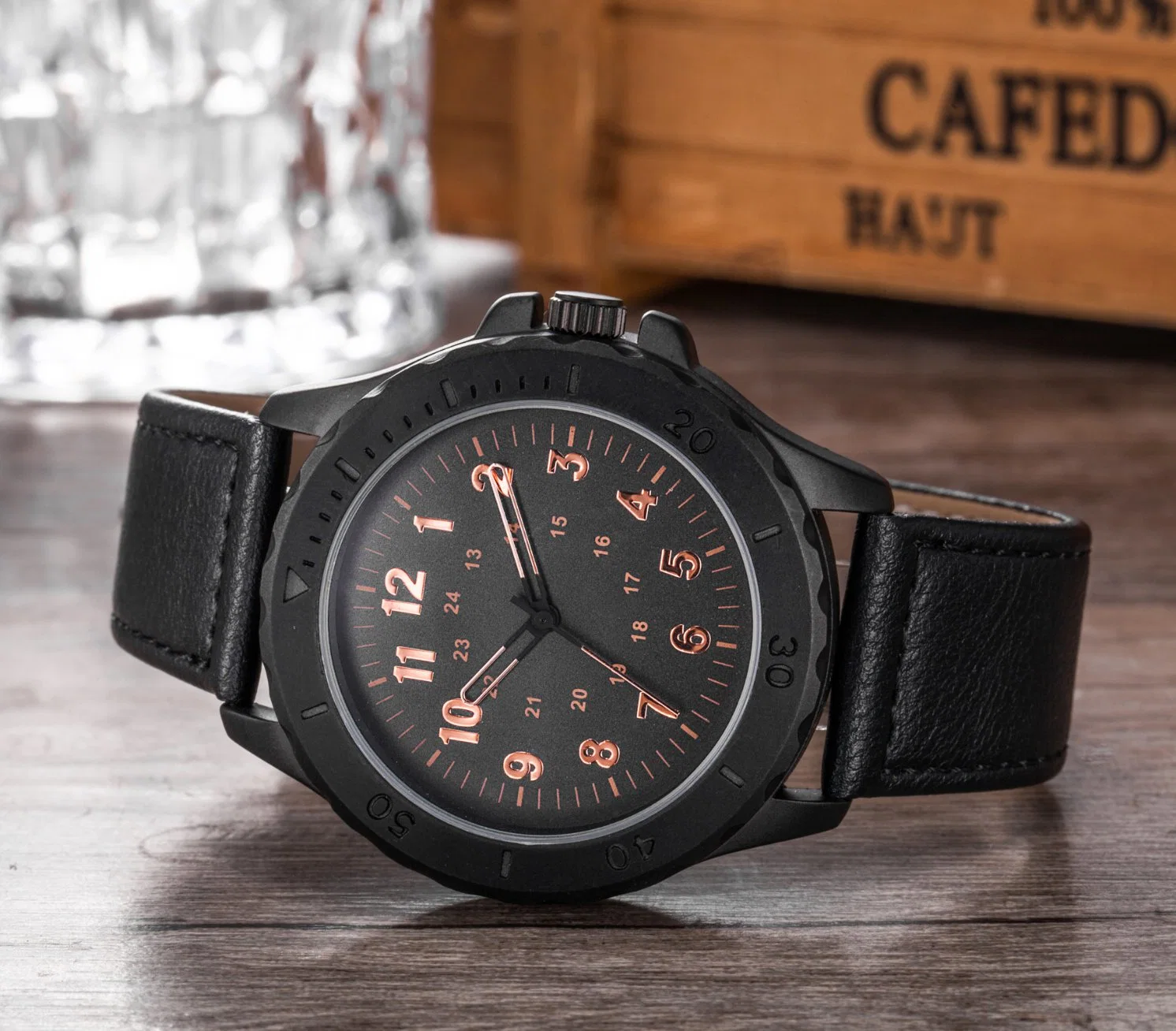 Fashion Leather Analog Clock Zone Men Sport Wrist Watch Wy-17015