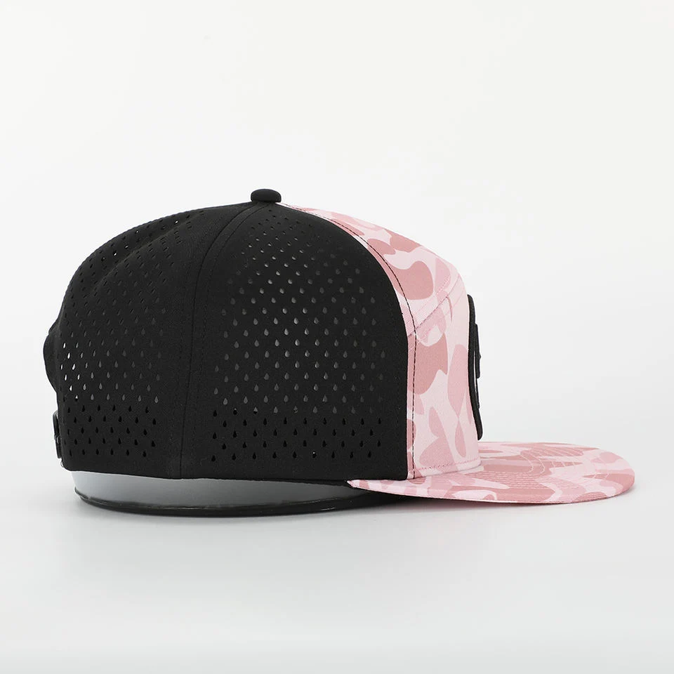 OEM Custom 3D Embroidery Rosa Camo ala plana Cap camionero Snapback