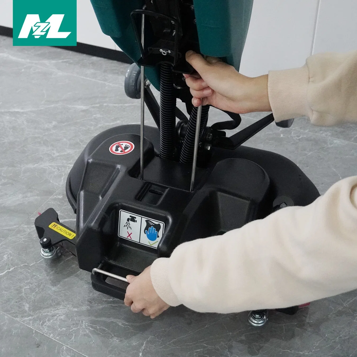 Commercial Hard Floor Sweeper Cleaning Equipment All Ground