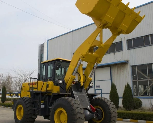 Made in China L956fh 5t Long-Wheelbase Loader with Superior Performance for Road Construction