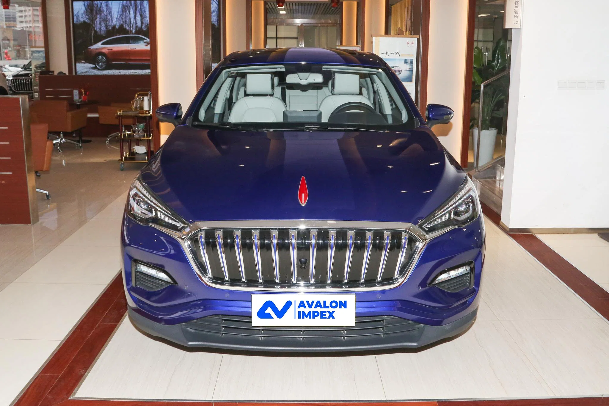 Blue Appearance Chiese Electric Car Hongqi E-HS3 in Favorable Price and Safety 407km