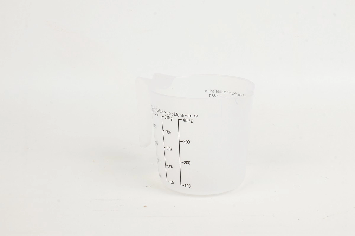 500ml Plastic Translucent Measuring Cup with Mouth and Scale