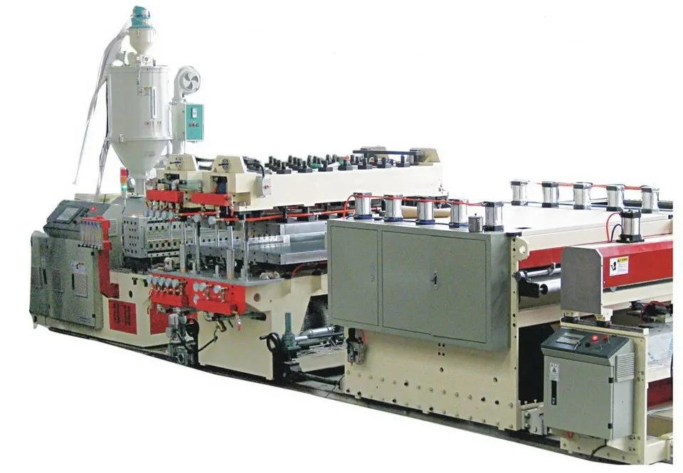 2550mm PP Carton Plastic Sheet Making Machine V Shaped Hollow Grid Plate Machine PP Extrusion Lamination Machine