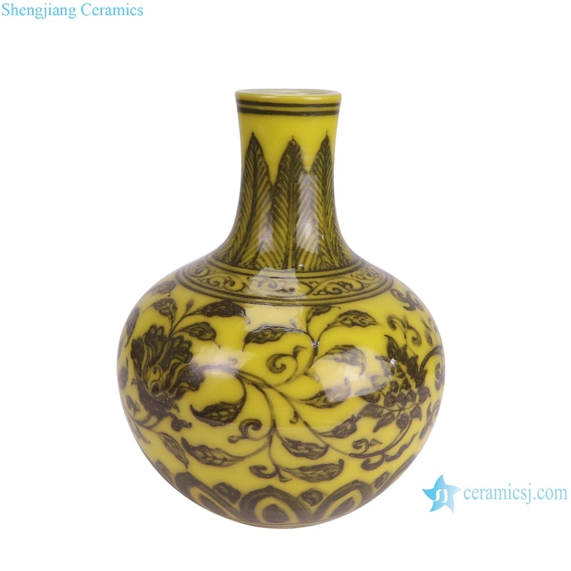 Yellow Color Twisted Flower Chinese Dragon Pattern Ceramic Globular Flower Vase