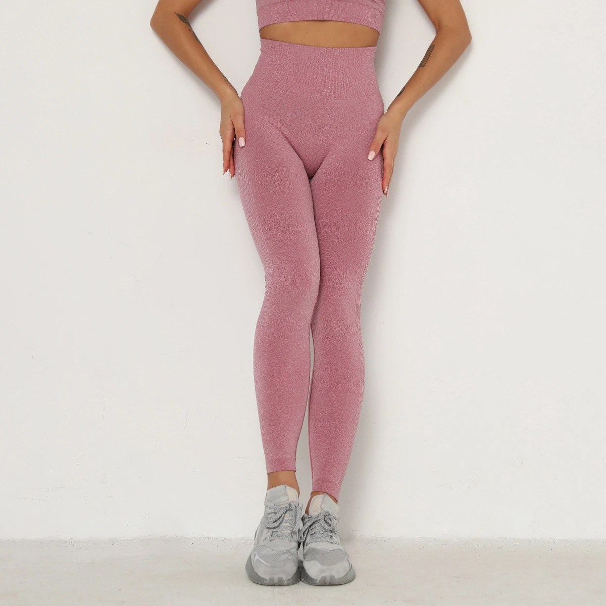 Leggings de treino de alta elasticidade sem costuras para mulher, com ginásio de levantamento de runch Leggings de ioga de cintura subida