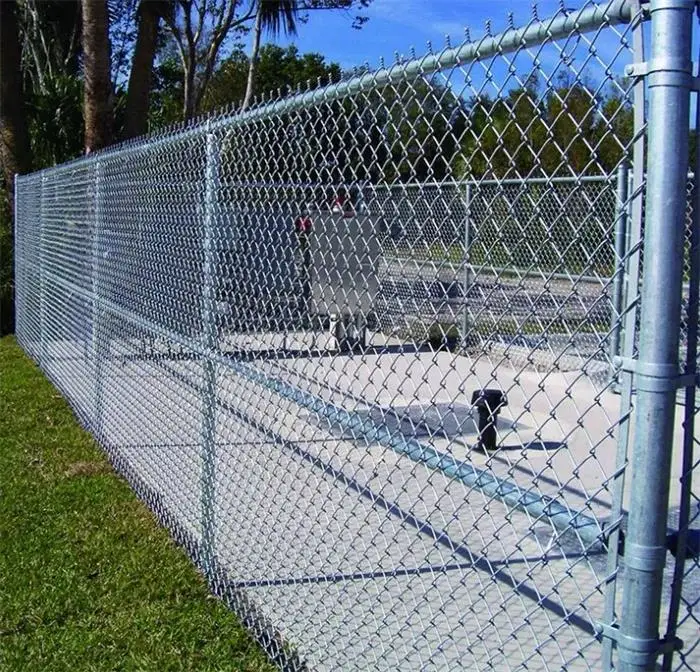 Chain Link Fence Metal Fence Posts & Fence Tension Bars