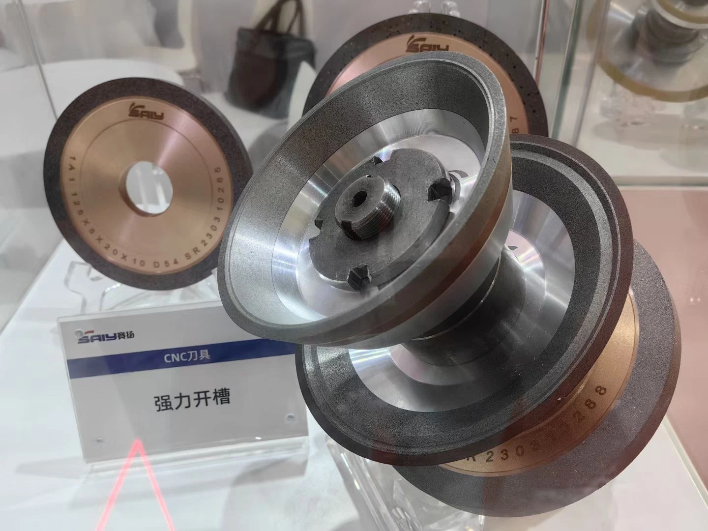 Superabrasives, Diamond, CBN, and CDX Grinding Wheels