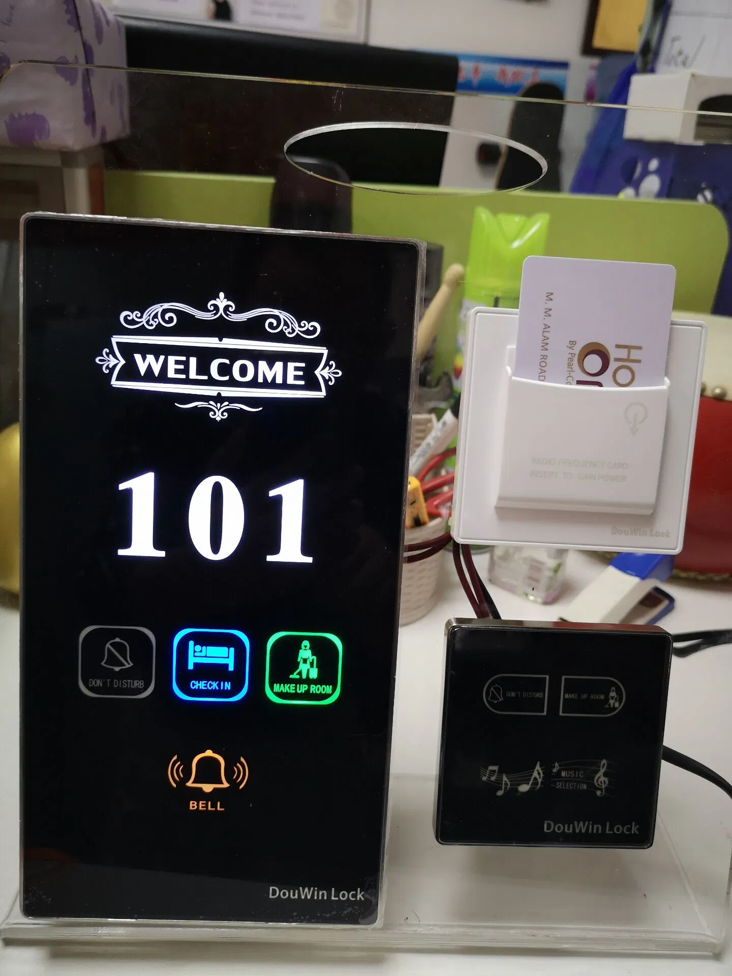 D. N. D Wireless Touch-Screen Hotel Doorbell