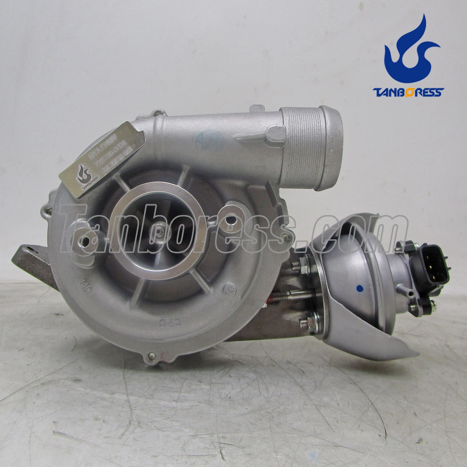 Ford Volvo GTA1749V DW10BTED  DW10BTED4S QXWA QXWB UFWA D4204T 760774-0002 turbocharger