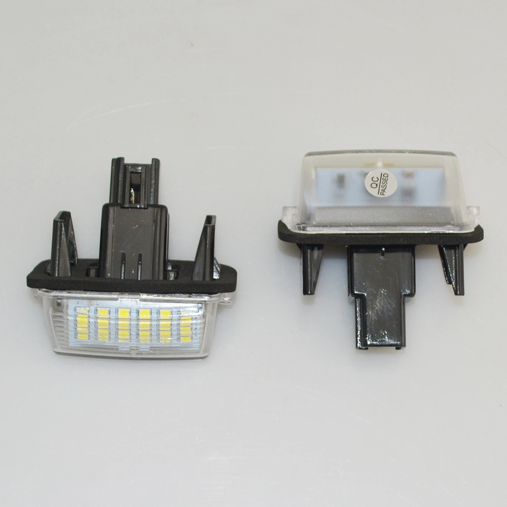 Tyyrs-131 Plate Lamp 18SMD Car Tail LED License Plate Light OEM 81270-0d120 LED Licence Number Plate LED Lamp Light Replace