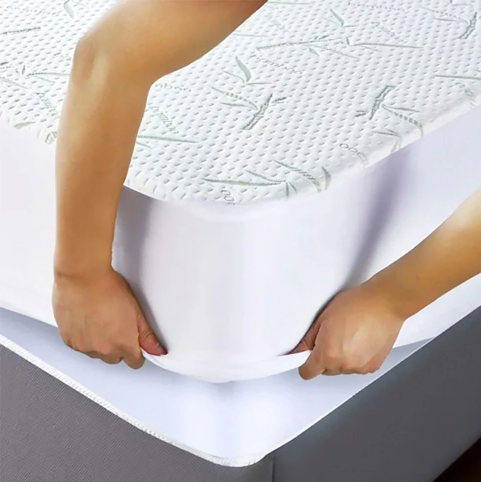 Housse de matelas imperméable à glissière pour lit doux de refroidissement en gros