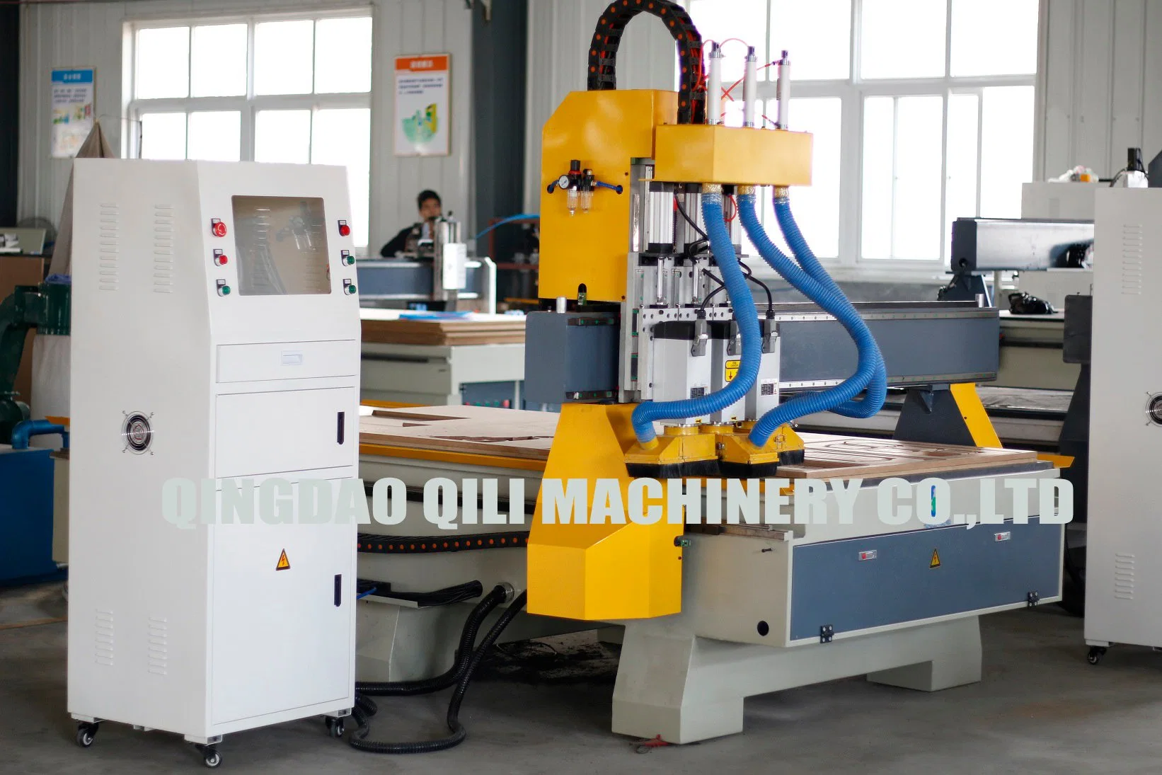 3D 4X8 FT Wood Carving CNC Router Price 1325