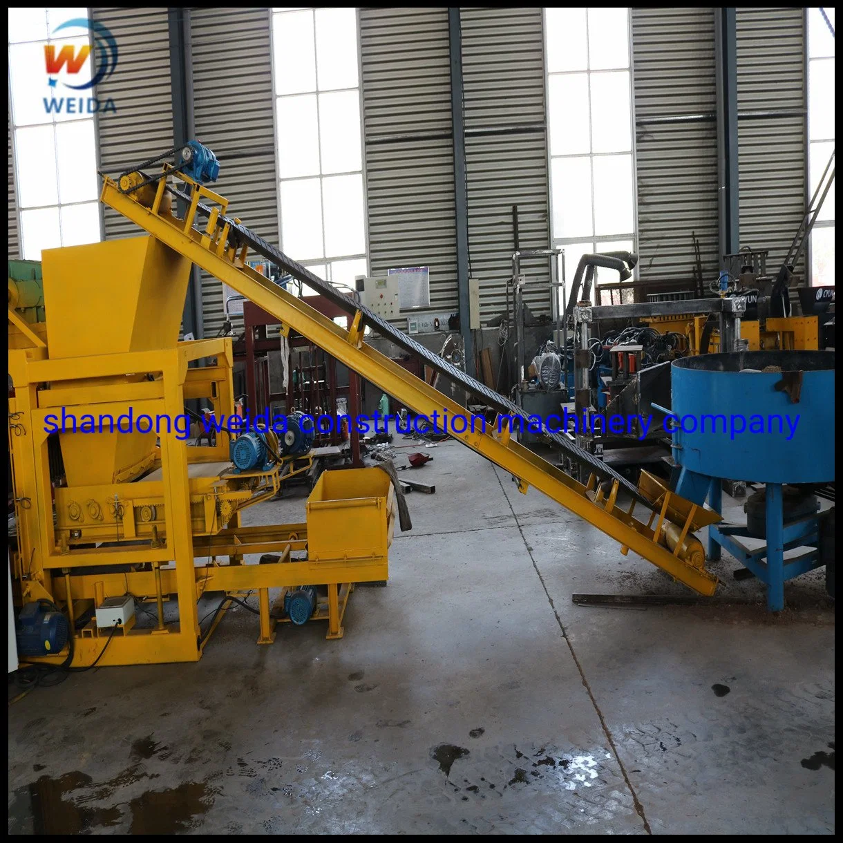 Low Cost Concrete Block Making Machine Qtj4-25 Construction Brick Equipments