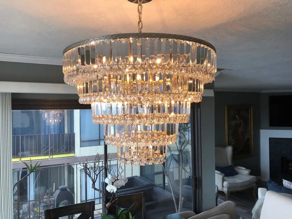 Zhongshan Factory Luxury Circle Foyer Glass Chandelier Wall Decor Bright Flushed Ceiling LED Pendant Lamp for Living Room