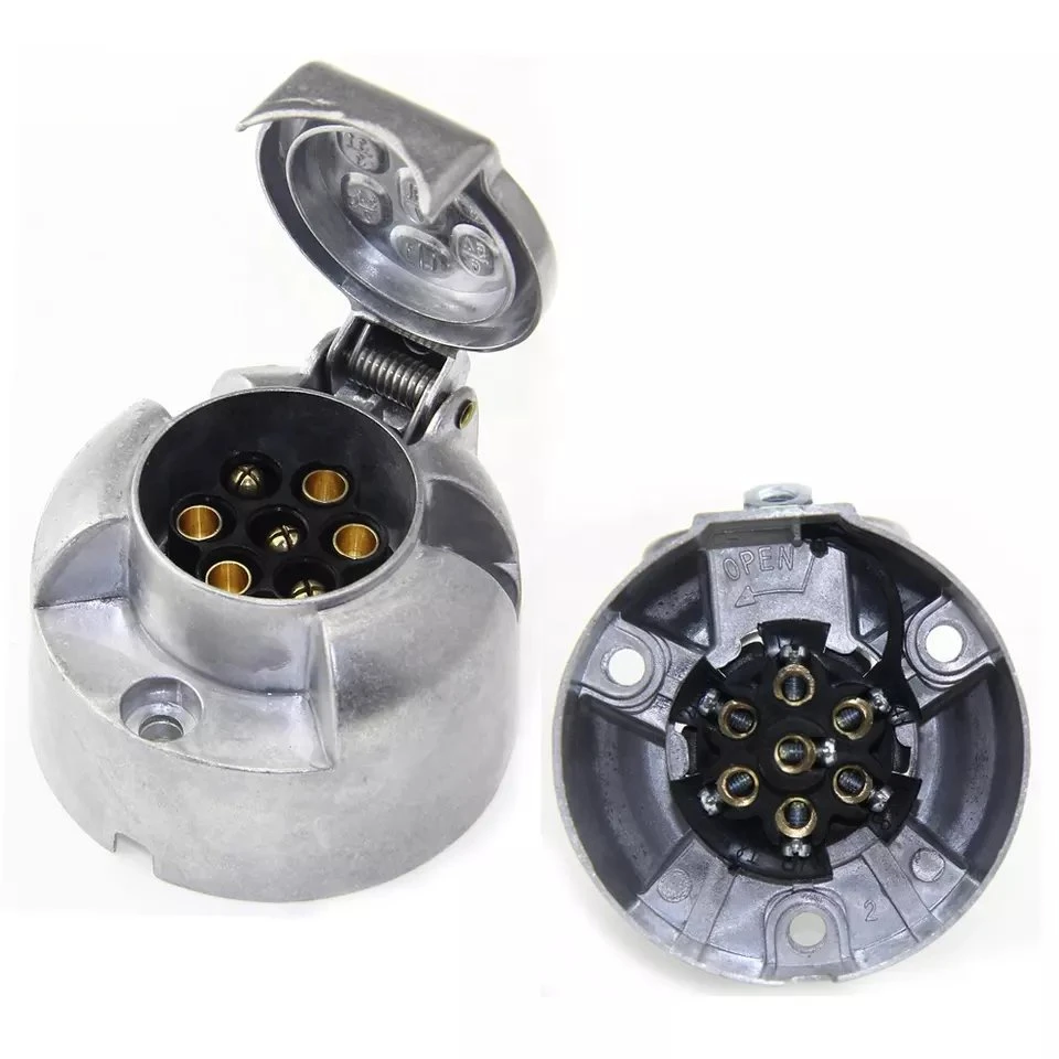 Waterproof Aluminum Trailer Plug Socket Box with 7 Pin Connector