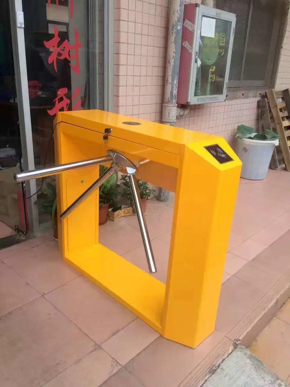 Airport Flap Barrier Gate RFID Interface Waist High Bidirectional Flap Barrier Turnstile