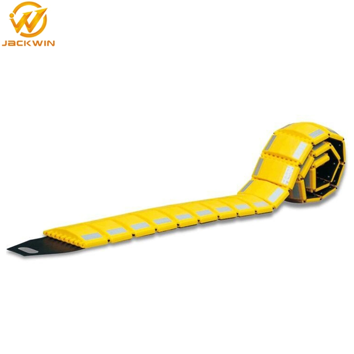 High Visible 3000mm Yellow Garage Temporary Plastic Reflective Portable Speed Bump