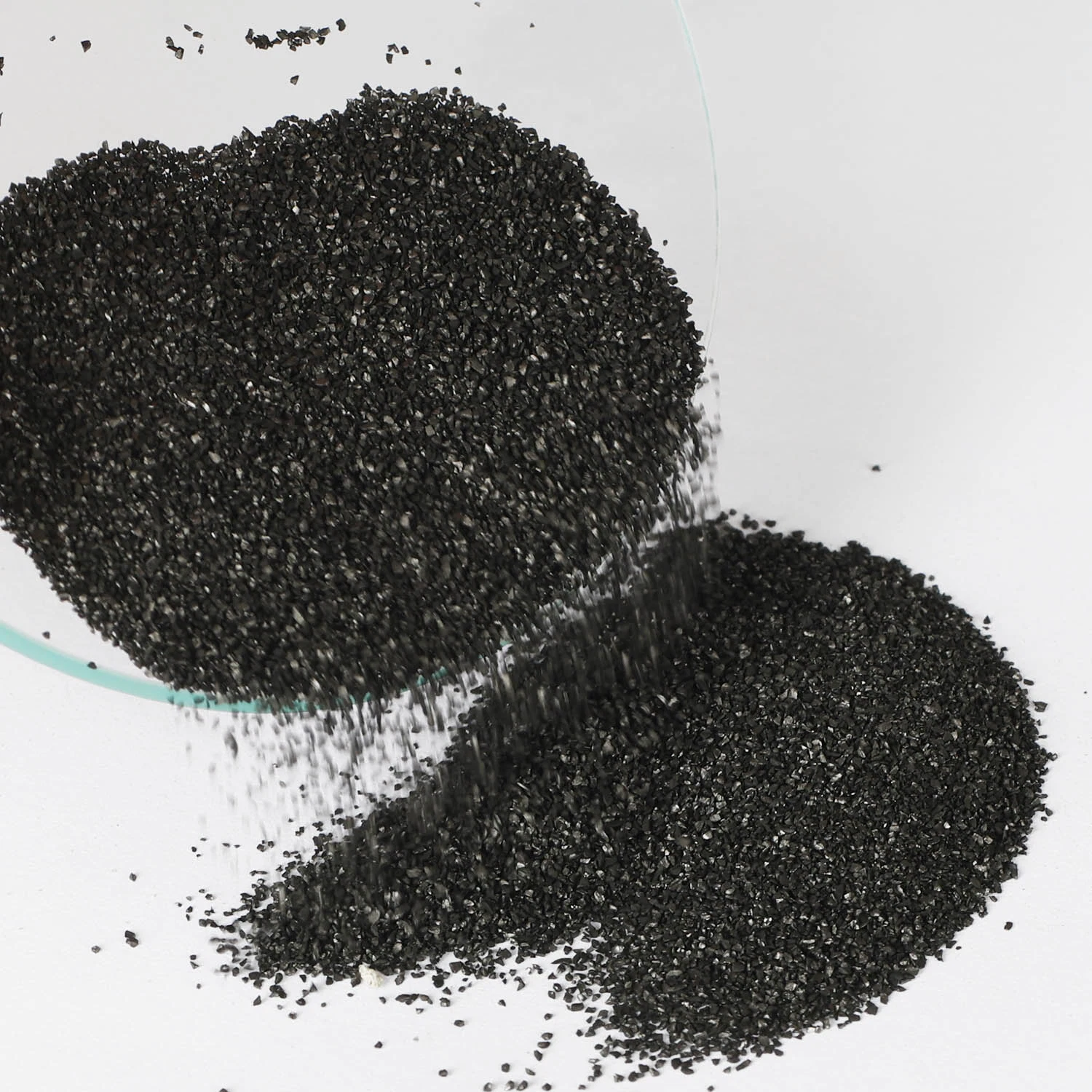 50 Prozent Ctc-Wert Schwarz Coconut Shell Granular Aktivkohle Als Catalyst Carrier angewendet