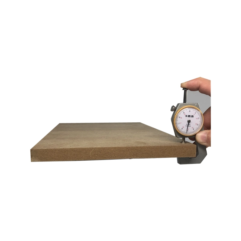 1830*2440mm 2mm bis 40mm unregelmäßige Größe Einfache MDF-Platte für Möbel