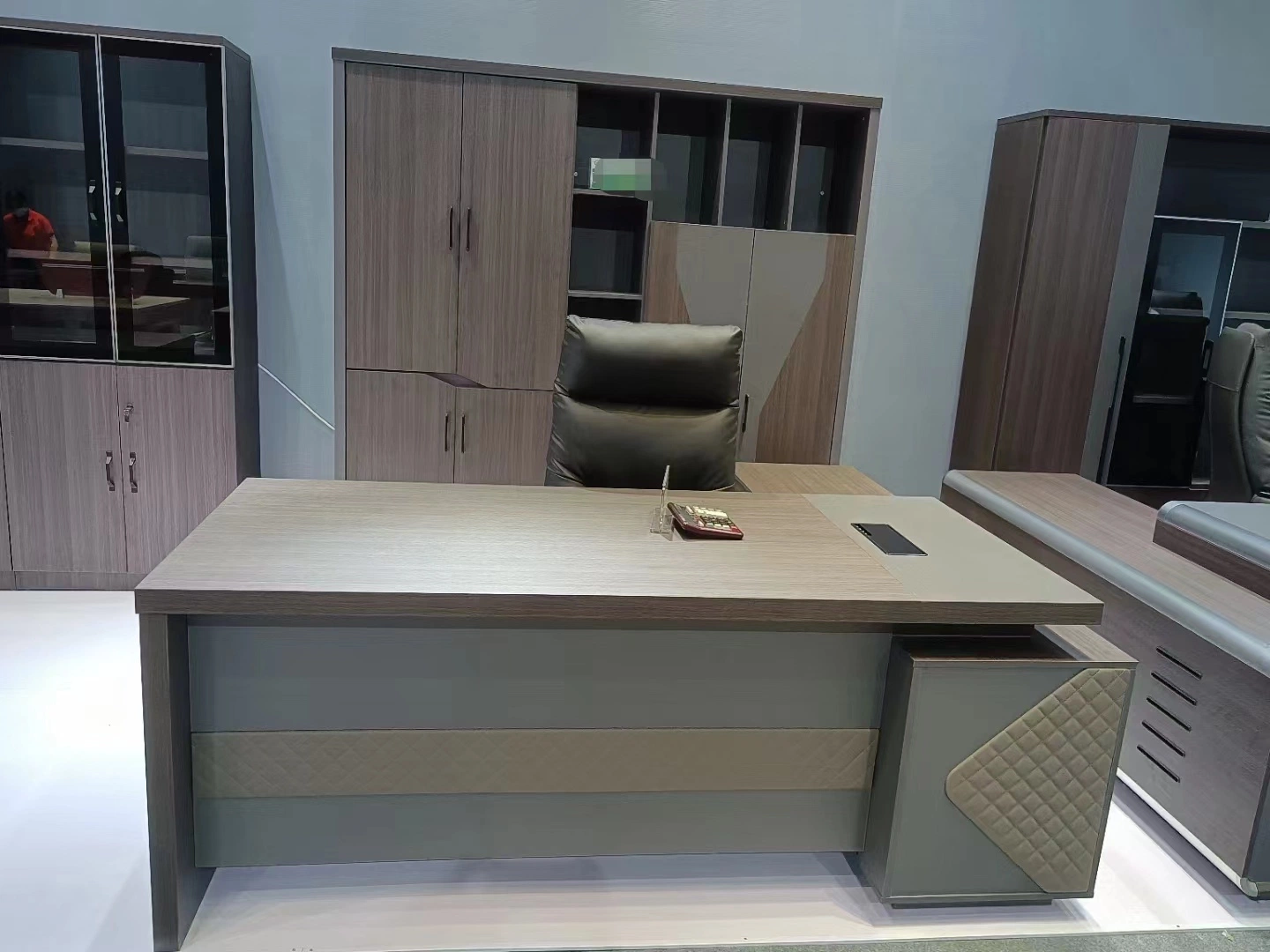 Luxury CEO Manager Modern Office Desk for Office Furniture L Shaped Design