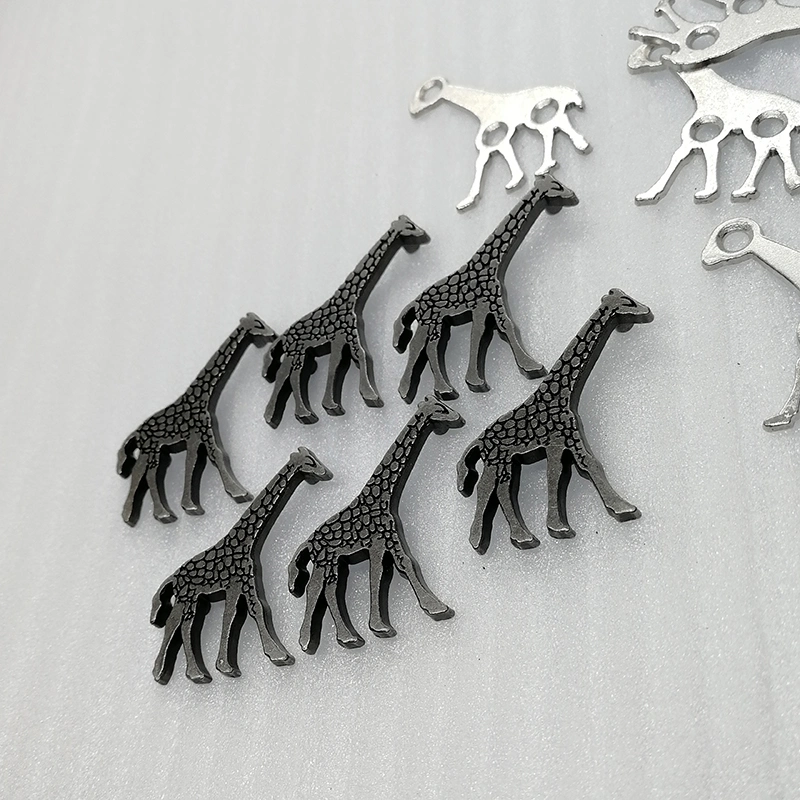 Giraffe Shape Metal Label for Kids Clothes Decoration