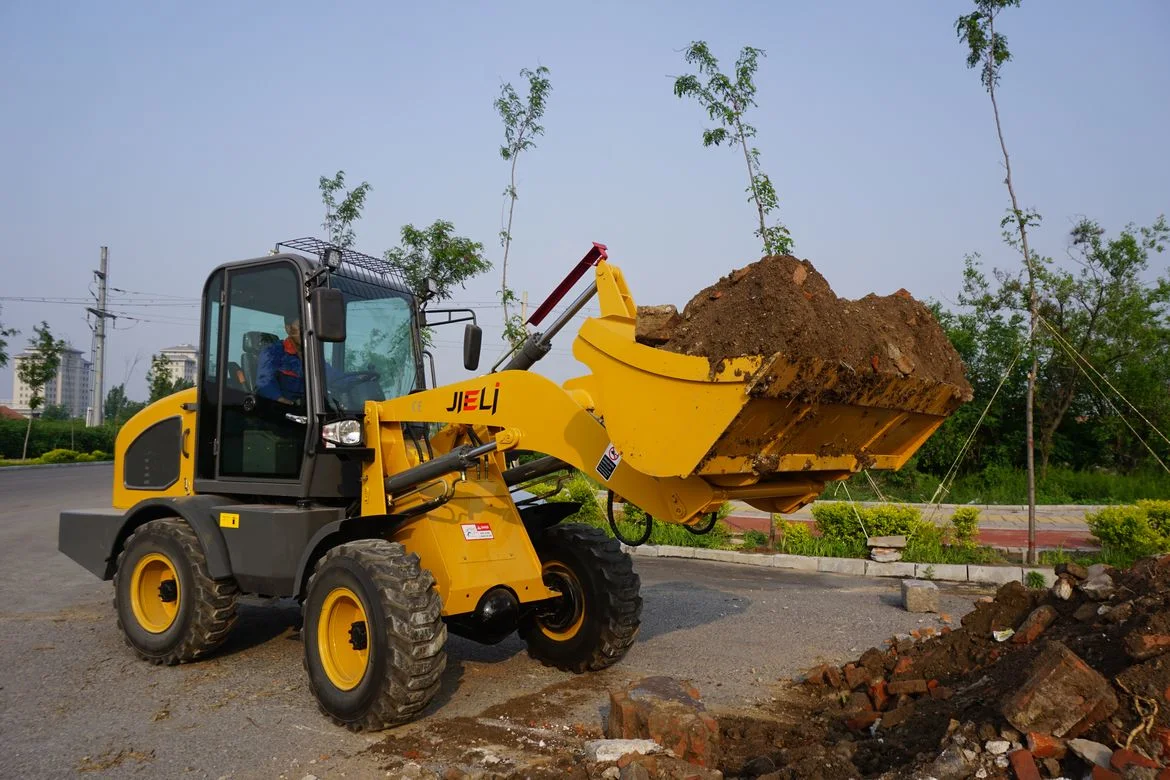 Mini Wheel Loader with Cummins Engine