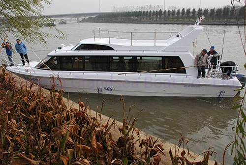 Chinese 13.8m 45FT FRP GRP Motor Passenger Boat for Sale