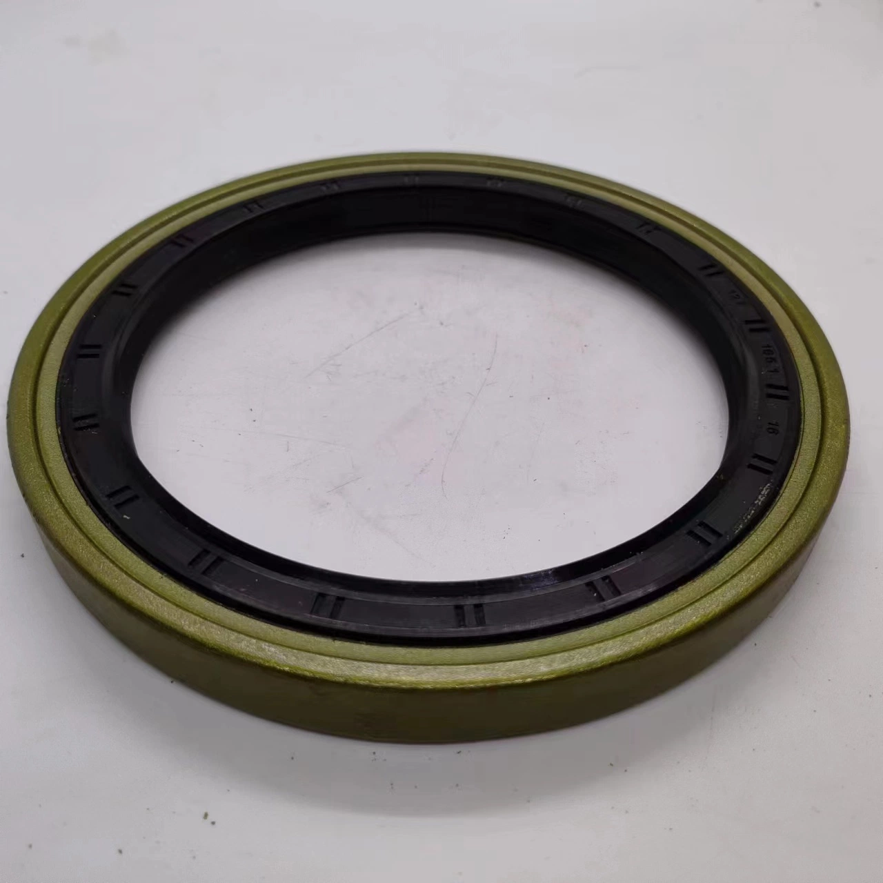 Ta 127*165.1*16 Oil Seal NBR FKM