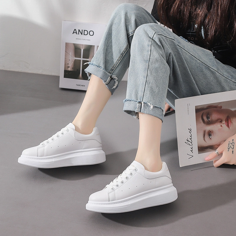 Women&prime; S Small White Shoes