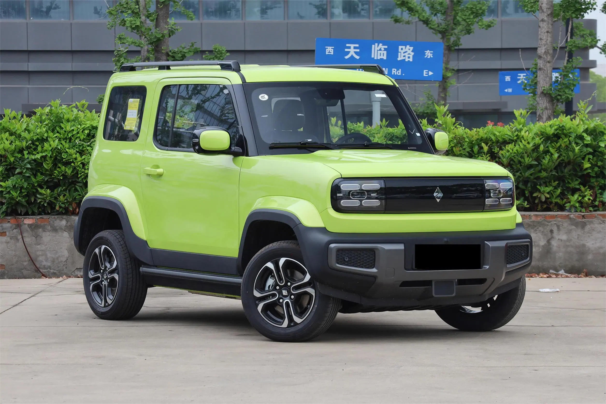2023 Wuling New Electric Vehicle Mini SUV Baojun Yep 4 Seats Mini EV Electric Car
